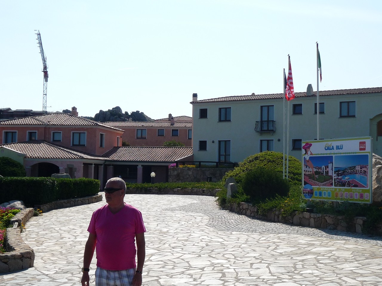 JP devant le "Cala Blu"